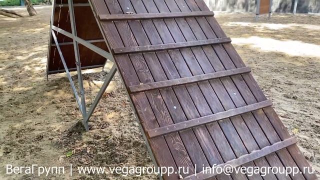 Оборудование для площадок выгула собак от производственной компании ВегаГрупп
