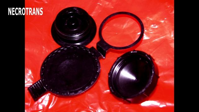 Прототипная боковая питьевая система советского малосерийного (прототипа) противогаза "Незабудка" смотреть онлайн