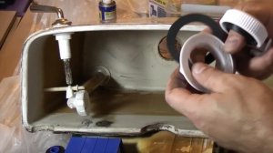 How to replace a close coupled toilet syphon |  Dudley Turbo