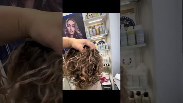 Биозавивка волос Давинес ??? Подписывайся biowaving hair Davines short #shots #davines смотреть онлайн