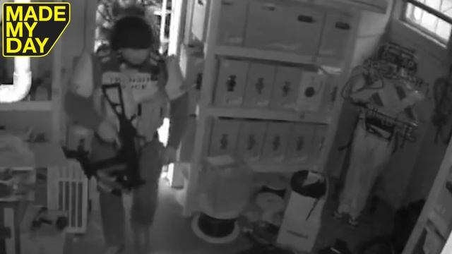 Вот так нужно прятаться от полиции! смотреть онлайн