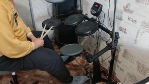 Электронная барабанная установка Alesis DM6