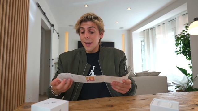 AirPods Pro 2 Unboxing! ? смотреть онлайн