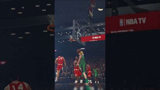 Gold of Kuroko No Basket Dunks on Wilt Chamberlain - NBA 2K22 Kuroko no Basket Mod