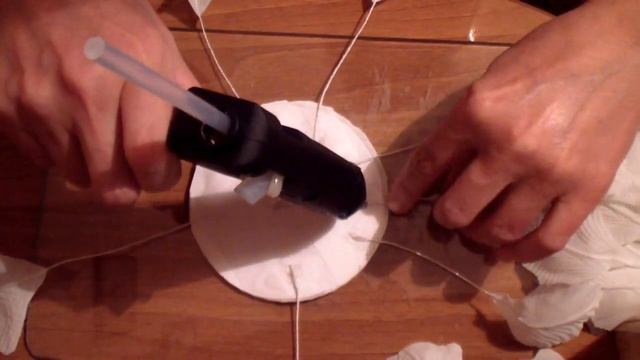 Цветок - шляпка свадебная из ткани.
