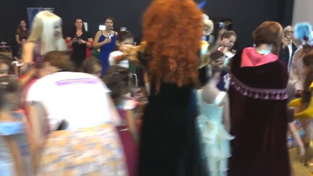 День рождения Жасмин смотреть онлайн