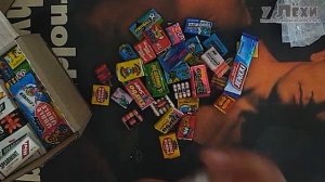 Обзор лотов вещи 90х - Ретро жвачка