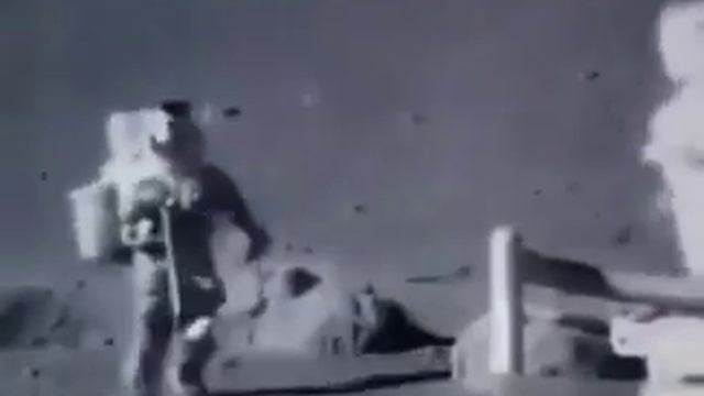 Смешное видео. Ускоренное видео высадки на луну