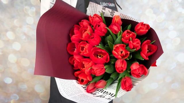 Обзор букета из 25 красных тюльпанов в упаковке смотреть онлайн