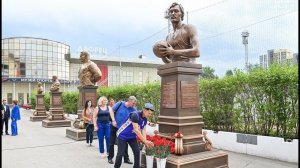 В Перми открыт бюст легендарному Сергею Белову ( Великому баскетболисту посвящается )