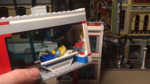 10 из 10 - ЛУЧШИЙ LEGO CITY - ГОРОДСКАЯ БОЛЬНИЦА! - ОБЗОР LEGO 60204