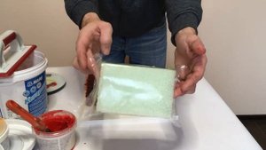 Эпоксидная затирка Kerapoxy Design. Нанесение и очистка