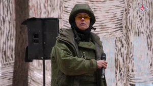 Юлия Чичерина и Вадим Самойлов спели для военных в зоне СВО