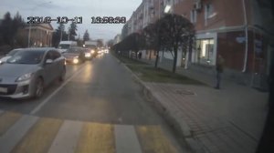 Водитель троллейбуса дал отпор автохаму на "Ауди"