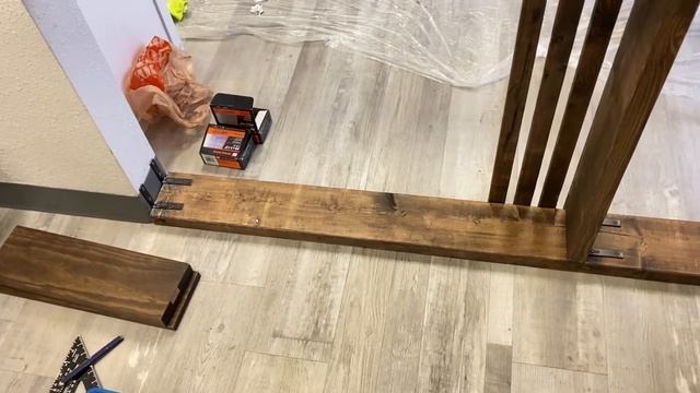 $2800 за это… Стена из Реек. Работа в США смотреть онлайн