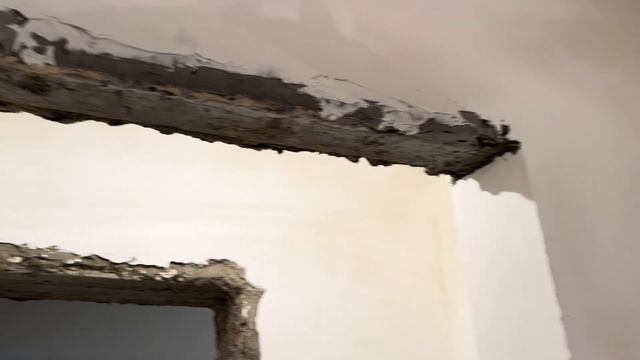 В доме белым-бело после шпатлёвки. смотреть онлайн