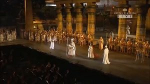 Хор "К берегам священным Нила..."